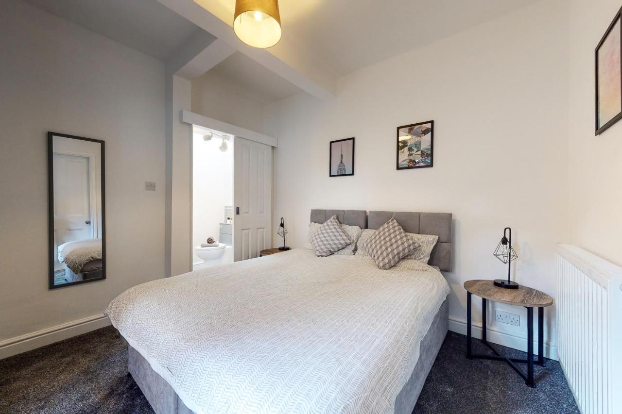 No10 Seaside Apartment - Ground Floor Apartment Scarborough Extérieur photo
